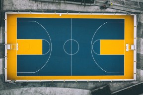 manbetx万博官方网站官方网站-西亚卡姆十二季巅峰，NBA球星如何让曼联球迷跨洲疯狂？